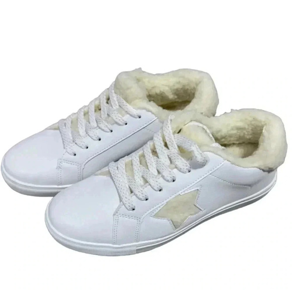 Portland Sherpa Star Sneakers Size 8, White with Cream Sherpa, New Without Box - Picture 2 of 5